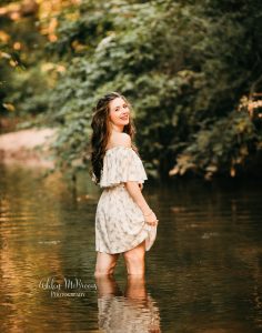 Senior photo shoot in East Cobb